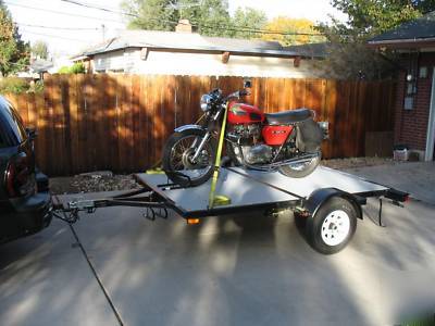 New folding utility trailer for atv's and motorcycles