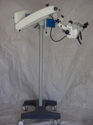 Rebuilt carl zeiss microscope for dental surgery