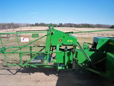 John deere 328 square baler