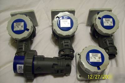 Pass & seymour PS320P6-w watertight plug & receptacle