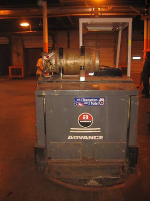Advance hydro-cat ride on sweeper/scrubber lp powered