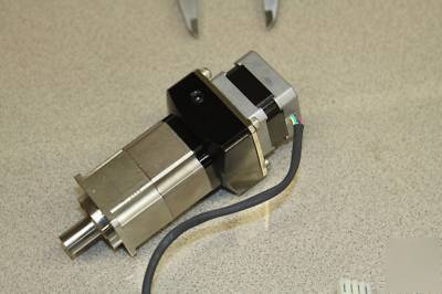 Apex dynamics gearhead stepper motor 20:1 gear reducer