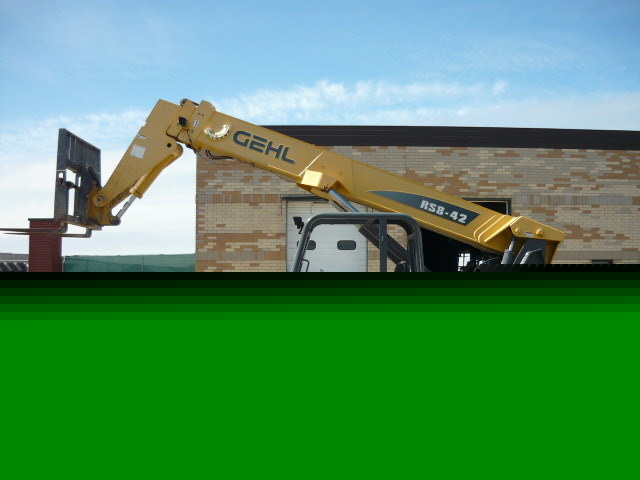 2005 gehl RS8-42 reach forklift telehandler shooting bo