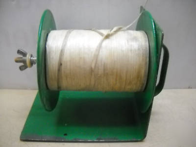 Greenlee 435/21562 conduit measuring tape 1168' w stand