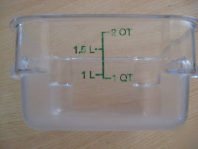 Carlisle 2QT 1.9L food storage container with lid nsf