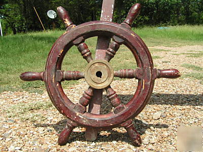 Vintage old wooden sailboat boat spoked wheel 0696