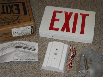 New lithonia die cast red exit sign LESW1R120/277ELNSD 