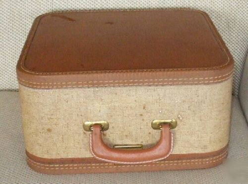 Underwood golden touch universal typewriter - quiet tab