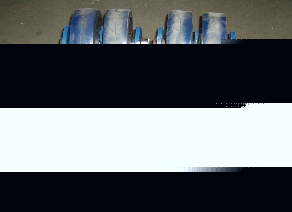 (4) R100 2