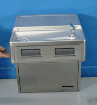 New halsey taylor HAC8FSQ water cooler