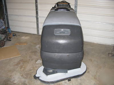 Advance c-max 34-st floor scrubber cleaner buffer
