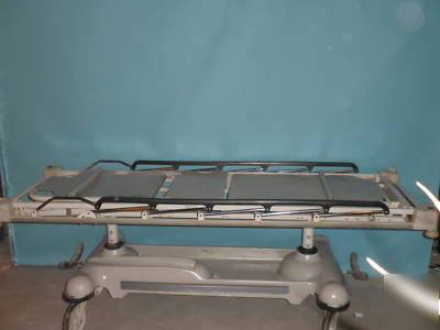 Stryker 720 transport stretcher / gurney