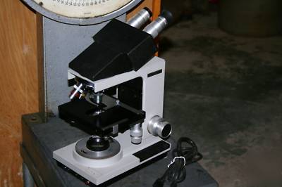 Bausch & lomb bi-nocular microscope, halogen, 110 volts