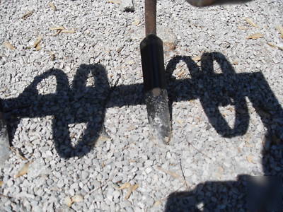 Feild cultivator, chisel plow