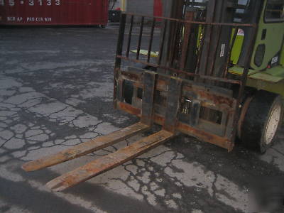 Clark 8000# rough terrain forklift gas powered full cab