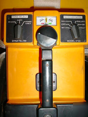 Dynatel 573A dynatel cable locator w/ a frame* *