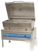 New intek electric tilt skillet, 30-gallon, power tilt, 