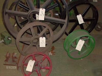 Sawmill 2-3-4-5 grove pulleys-taper locks-gear box 